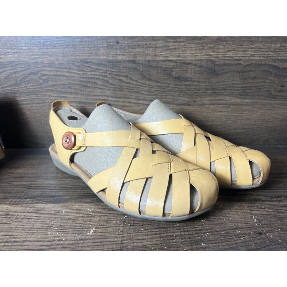 Earth Belita Leather Fisherman Sandals Yellow Women's 8M New